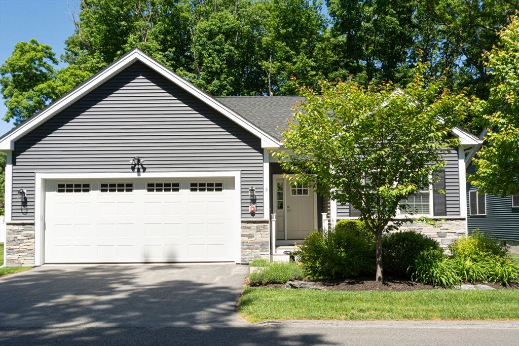 5 Abby Ln 5, Shrewsbury, MA 01545