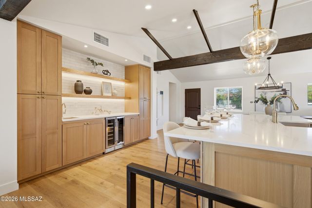 2615 E Manchester Street, Tucson, AZ 85716