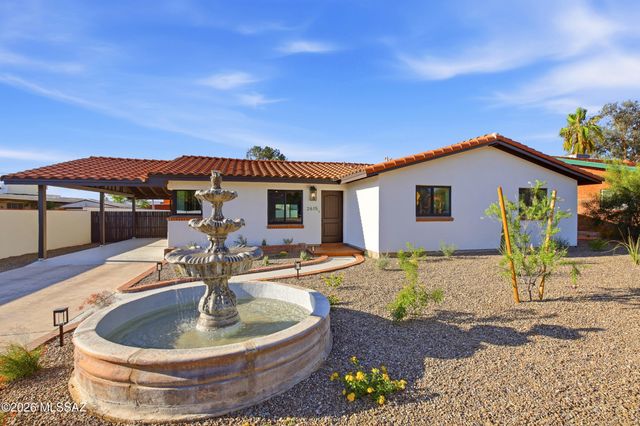 2615 E Manchester Street, Tucson, AZ 85716