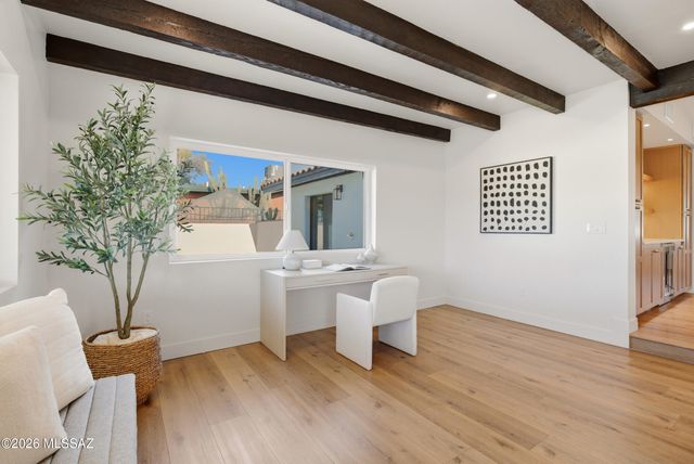 2615 E Manchester Street, Tucson, AZ 85716