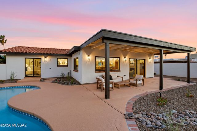 2615 E Manchester Street, Tucson, AZ 85716