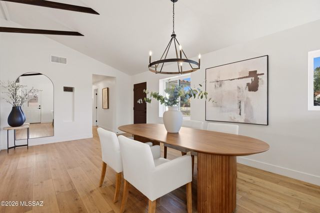 2615 E Manchester Street, Tucson, AZ 85716