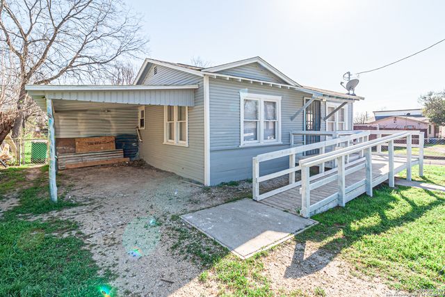 1610 LENNON AVE, San Antonio, TX 78223