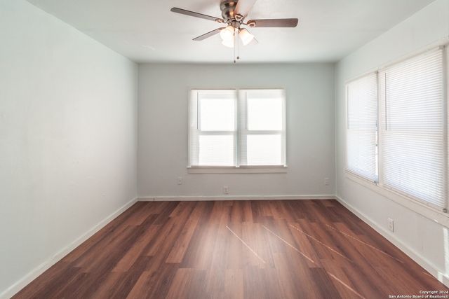 1610 LENNON AVE, San Antonio, TX 78223