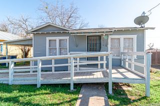 1610 LENNON AVE, San Antonio, TX 78223