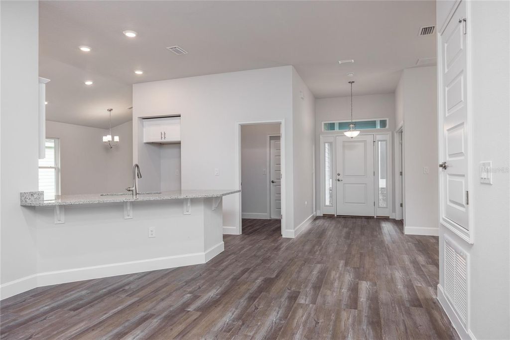 Image 14 of property listing at 2561 SW 250TH DRIVE, Newberry, FL 32669