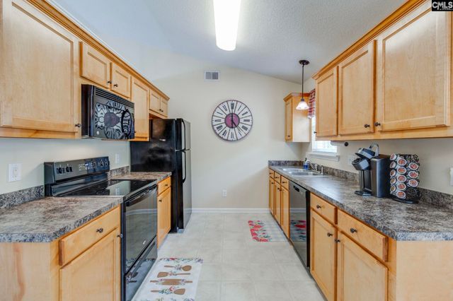 13 Whistling Duck Cove, Lugoff, SC 29078