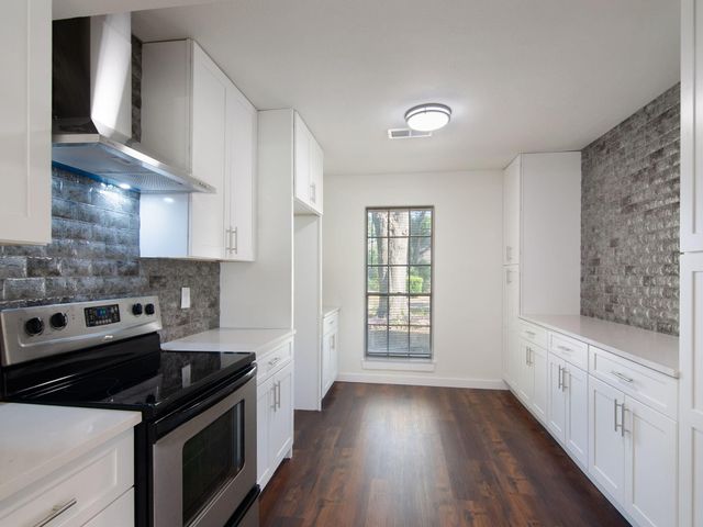 12719 Shady Knoll Lane, Cypress, TX 77429