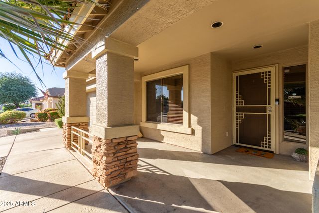 2302 W HEDGEHOG Place, Phoenix, AZ 85085
