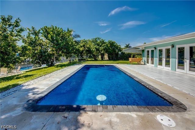 4339 PELICAN BLVD, Cape Coral, FL 33914