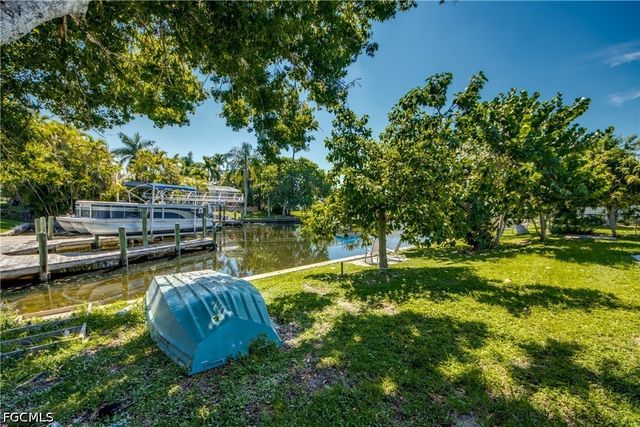 4339 PELICAN BLVD, Cape Coral, FL 33914
