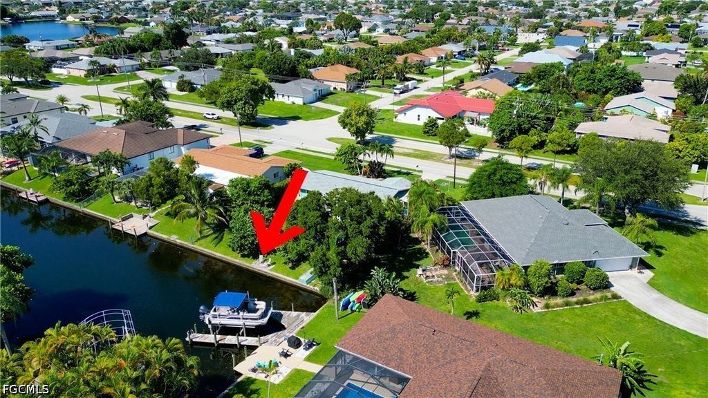 4339 PELICAN BLVD, Cape Coral, FL 33914