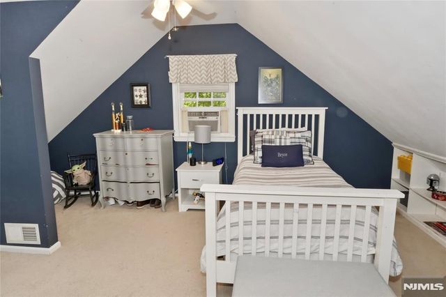6 Cherry, Caldwell, NJ 07006