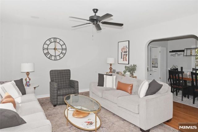 6 Cherry, Caldwell, NJ 07006