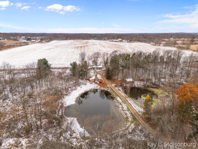 5508 E Butler Road, Dowling, MI 49050