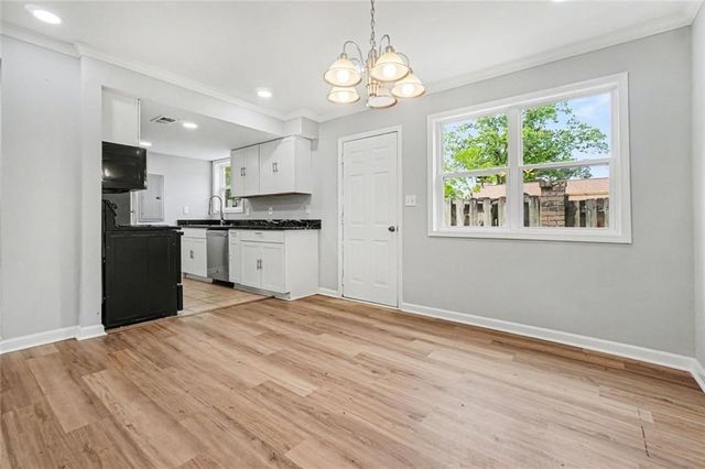 2952 N Dekalb A, Doraville, GA 30340