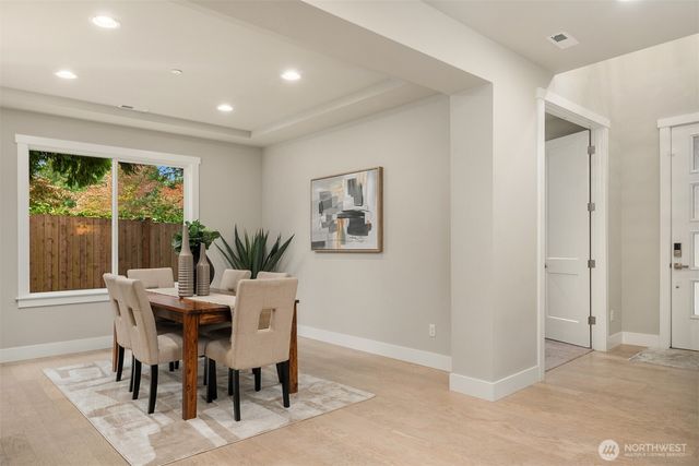 7238 NE 129th Street, Kirkland, WA 98034