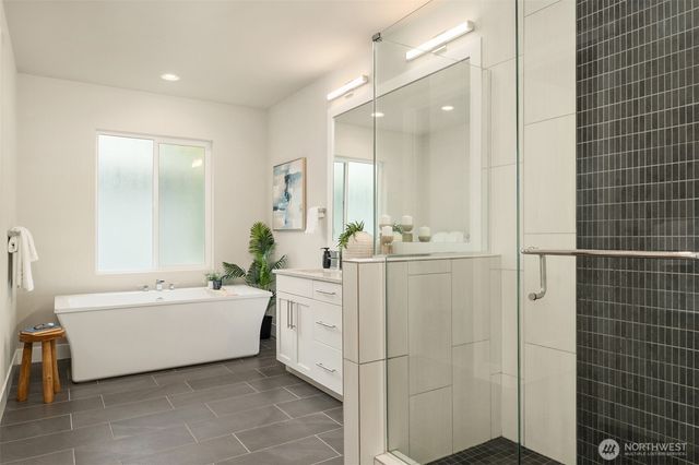 7238 NE 129th Street, Kirkland, WA 98034