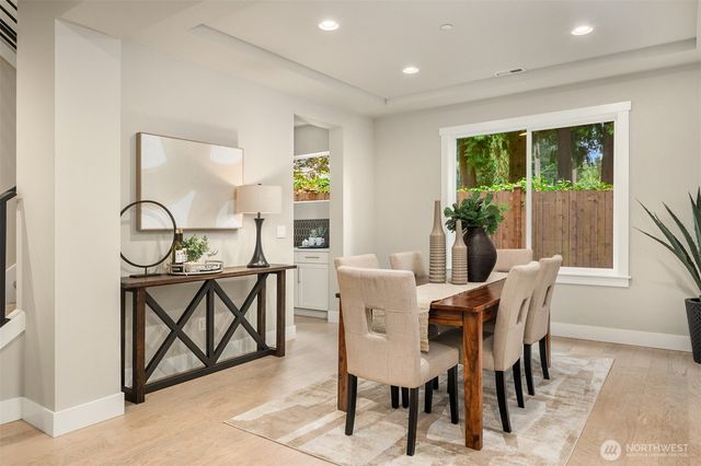 7238 NE 129th Street, Kirkland, WA 98034