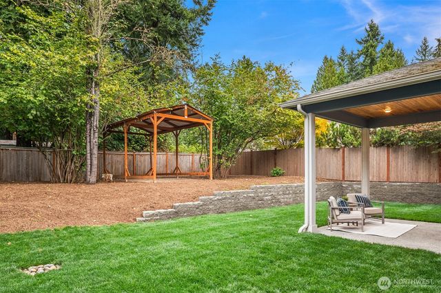 7238 NE 129th Street, Kirkland, WA 98034