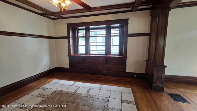 219 E Mount Hope Avenue, Lansing, MI 48910