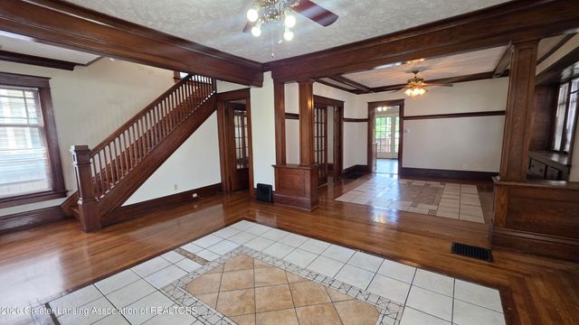 219 E Mount Hope Avenue, Lansing, MI 48910
