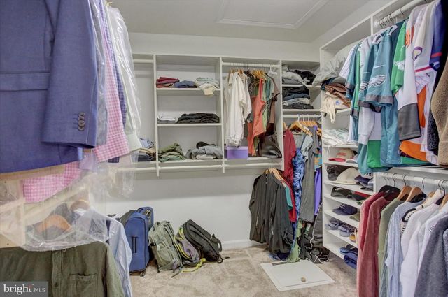 108 N BLACKBERRY LN, Fayetteville, PA 17222