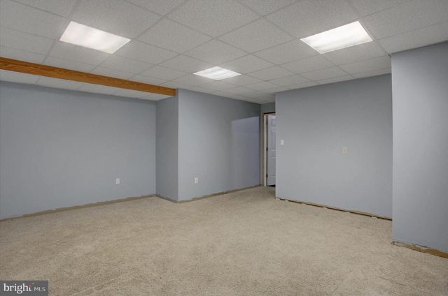 108 N BLACKBERRY LN, Fayetteville, PA 17222