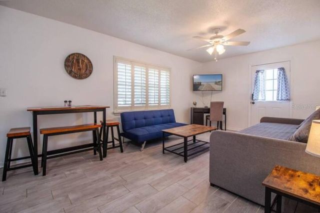 3120 PEEL AVENUE, Orlando, FL 32806