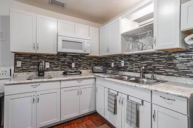 3120 PEEL AVENUE, Orlando, FL 32806