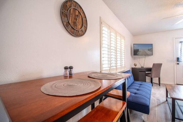 3120 PEEL AVENUE, Orlando, FL 32806