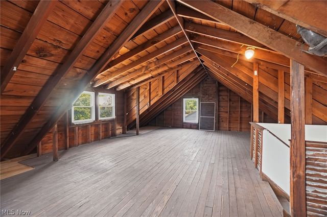 3236 E Overlook Road, Cleveland Heights, OH 44118
