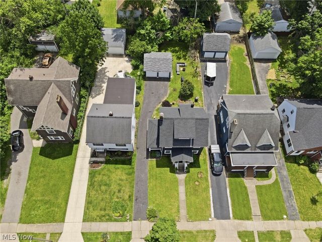 3236 E Overlook Road, Cleveland Heights, OH 44118
