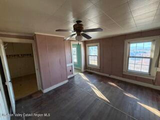 218 Tanners Lane Lane, Hudson, NY 12534