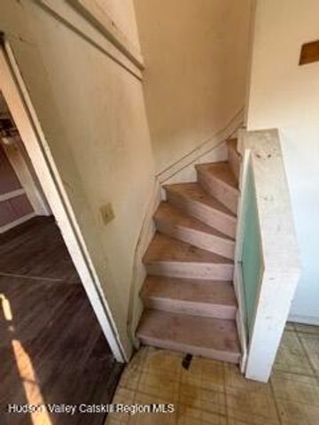 218 Tanners Lane Lane, Hudson, NY 12534