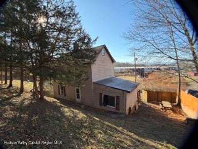 218 Tanners Lane Lane, Hudson, NY 12534