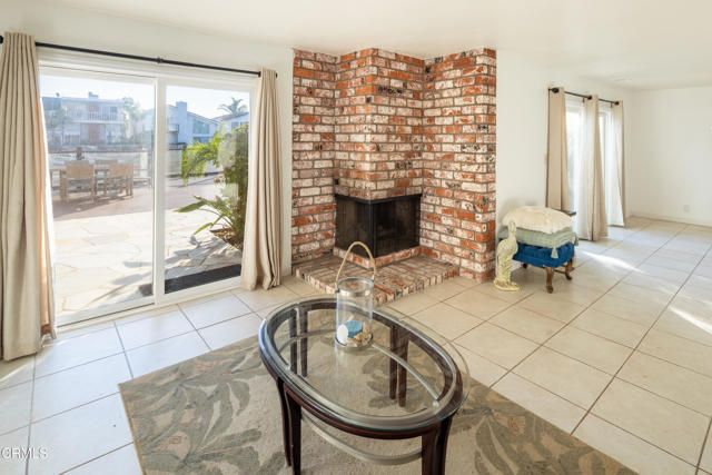 2414 Monaco Drive, Oxnard, CA 93035