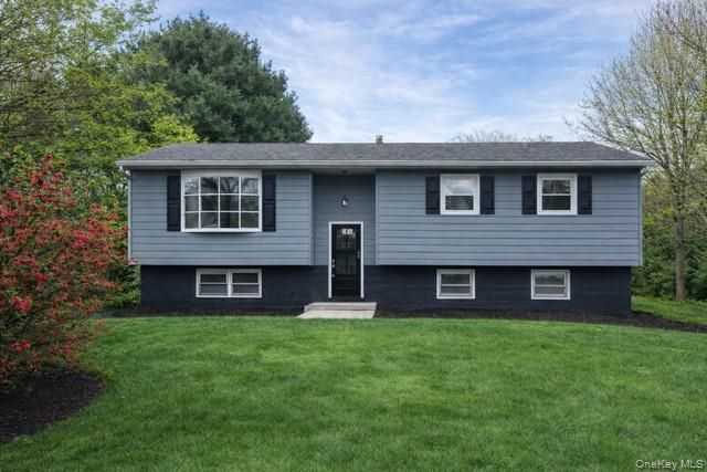7 Jonathan Drive, Staatsburg, NY 12580