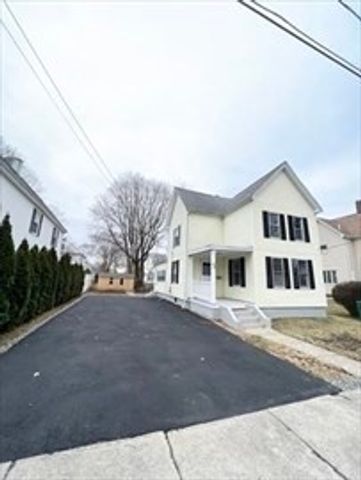 22 Clinton St 1, Mansfield, MA 02048