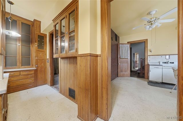 556 Lafayette Avenue, Buffalo, NY 14222