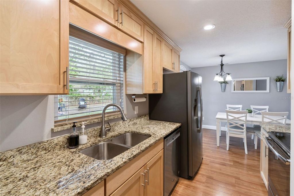 Image 16 of property listing at 2972 SLIPPERY ROCK AVENUE, Orlando, FL 32826
