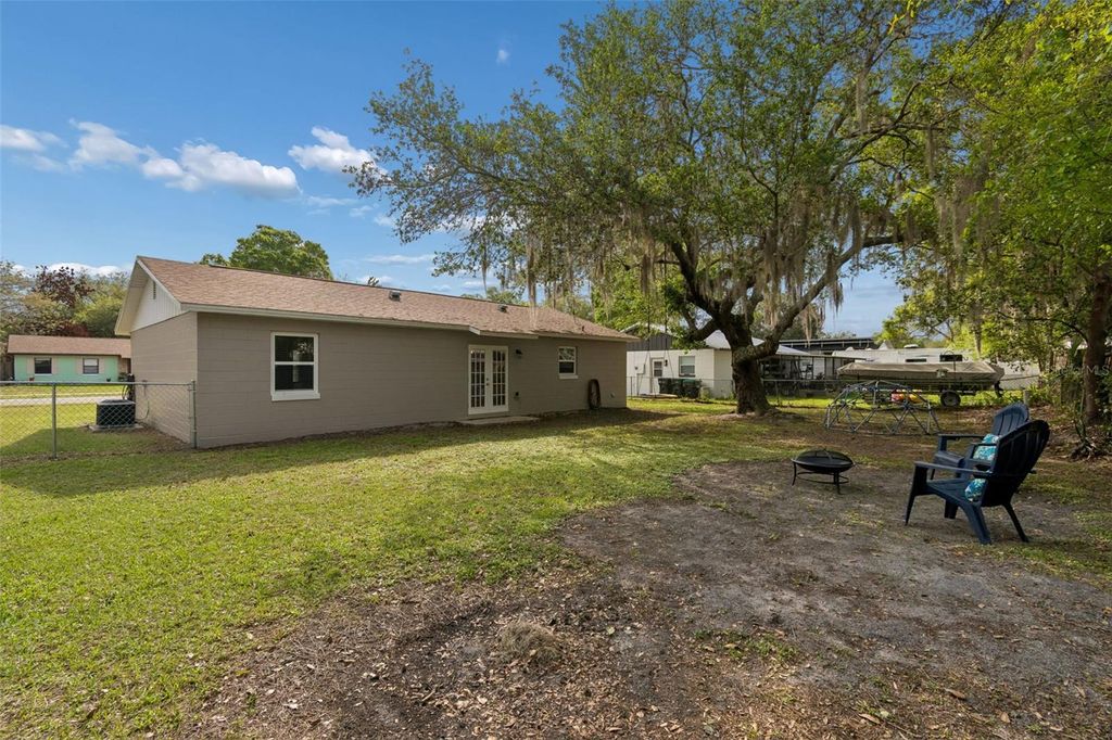 Image 32 of property listing at 2972 SLIPPERY ROCK AVENUE, Orlando, FL 32826