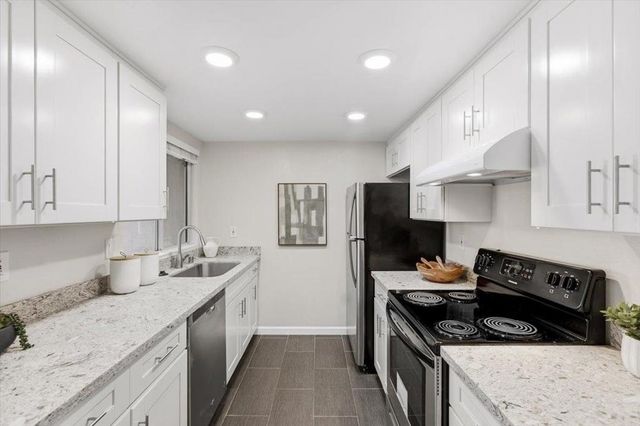 871 W California Avenue J, Sunnyvale, CA 94086