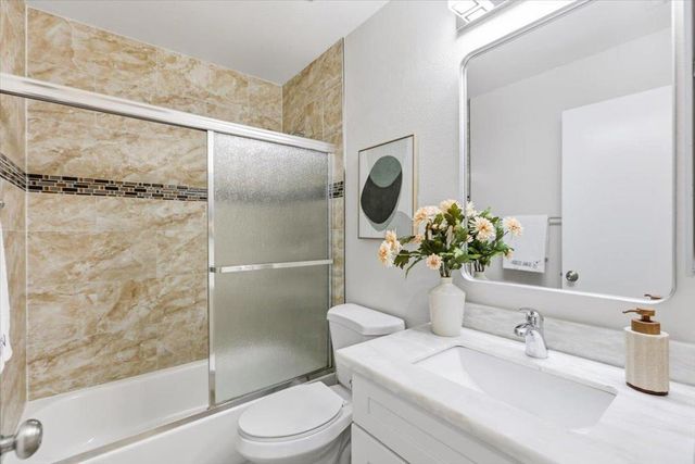 871 W California Avenue J, Sunnyvale, CA 94086