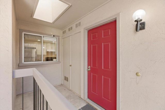 871 W California Avenue J, Sunnyvale, CA 94086