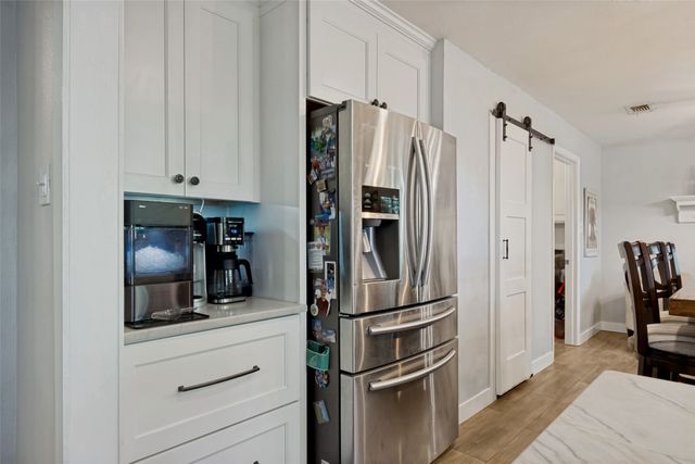 312 Marseille Drive, Hurst, TX 76054