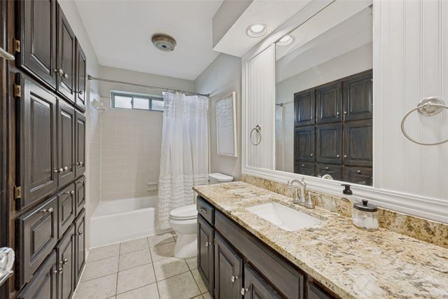 312 Marseille Drive, Hurst, TX 76054