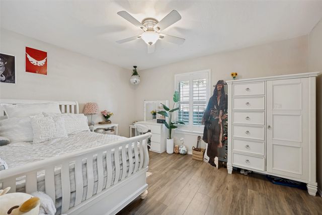 312 Marseille Drive, Hurst, TX 76054