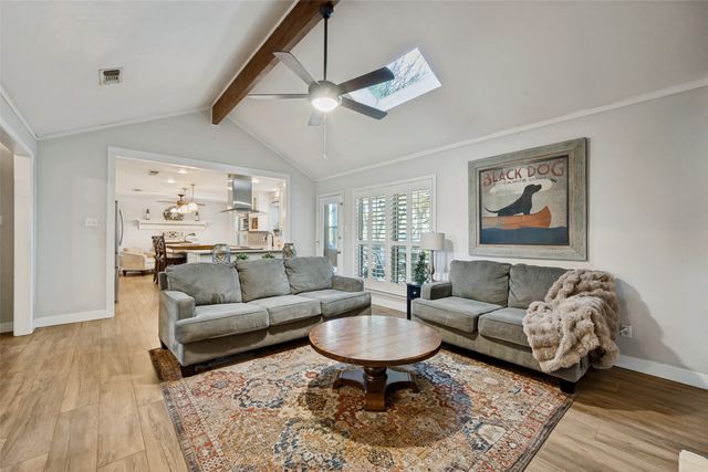 312 Marseille Drive, Hurst, TX 76054