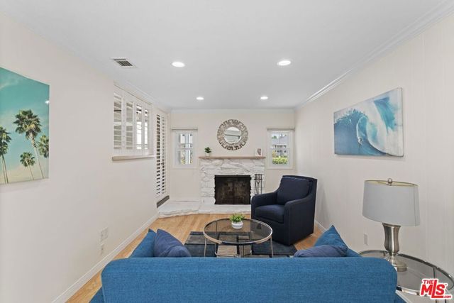 2500 Armour Lane, Redondo Beach, CA 90278